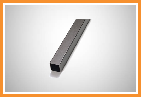 Tubo quadrado preto 80 x 80
